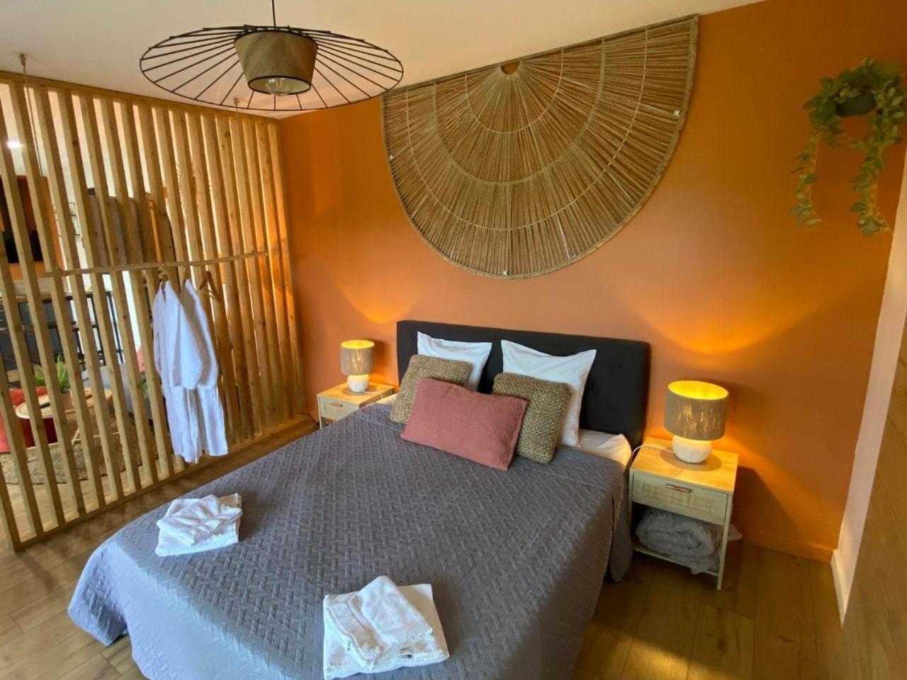 Les Cabanes Du Lac - Spa - Petit Dejeune - Cabane Du Frene & Cabane Du Chene Premium Sevignacq 客房 照片